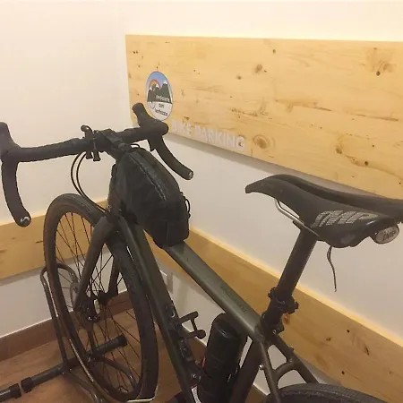Pedalare Con Lentezza *